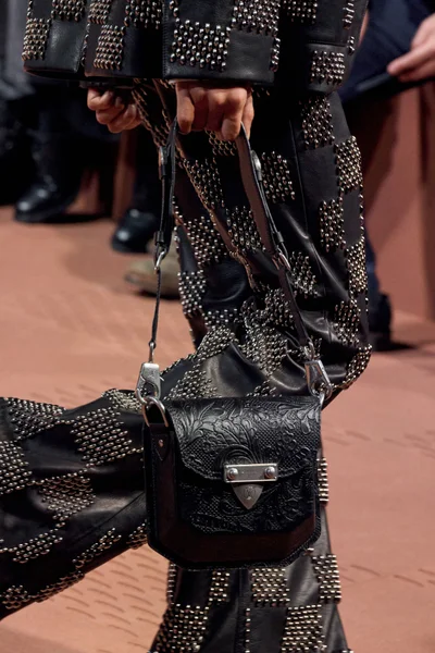 Look 203